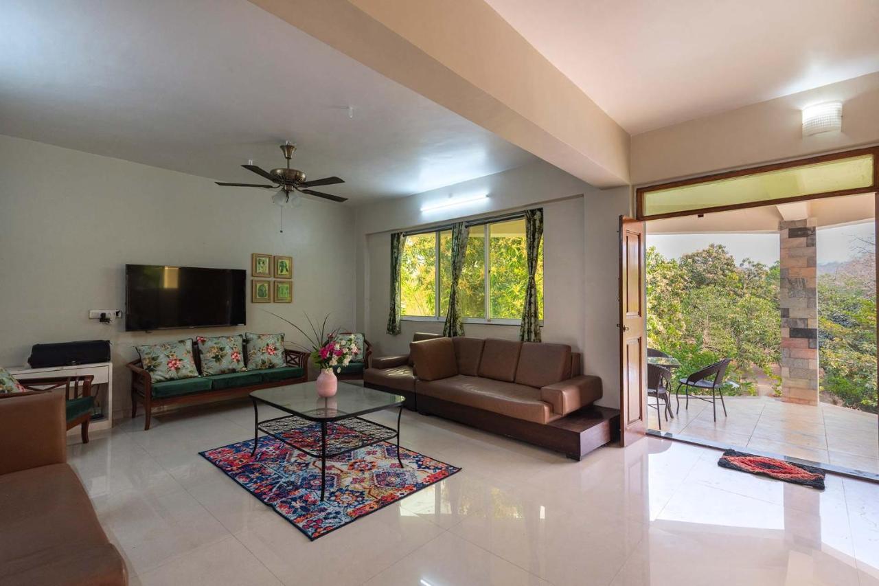 Aqua & Sage By Stayvista - Riverside Villa With Pool & Terrace Karjat Exterior foto